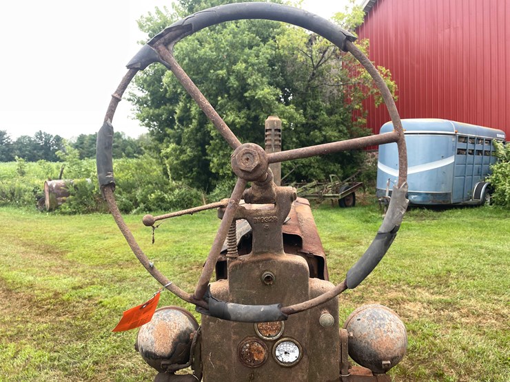 #6682-•-1946-john-deere-parts-tractor-image-17