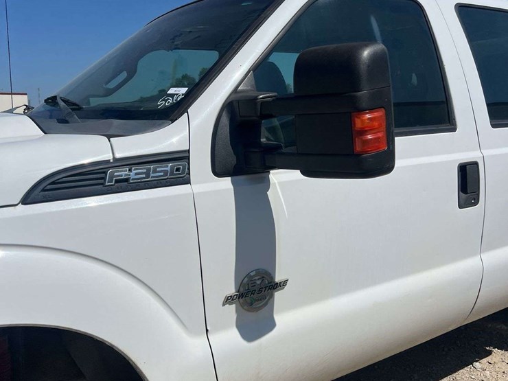 ford-f350-xl-image-11