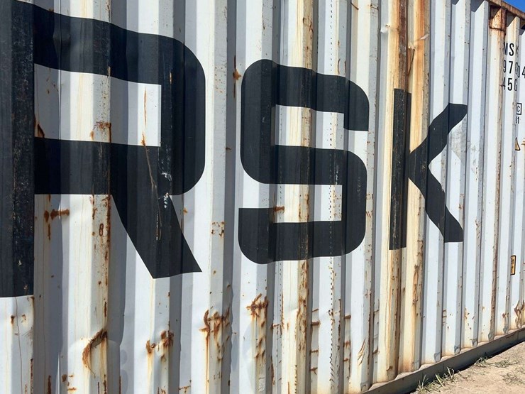 40’-shipping-container-image-13