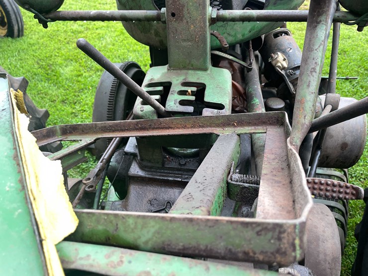 #6674-•-john-deere-parts-tractor-image-19