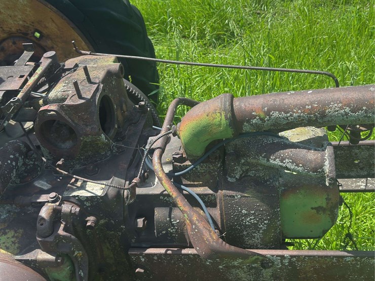 john-deere-model-b-image-18