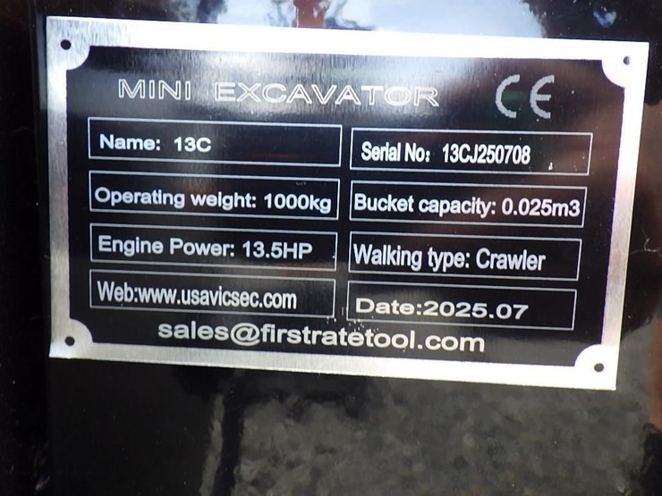 2025-vicsec-va13c-hydraulic-excavator-image-24
