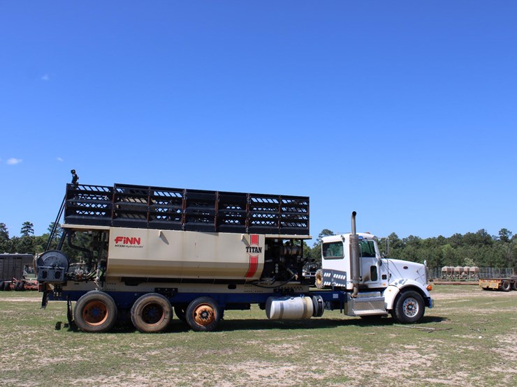2011-peterbilt-367-image-6