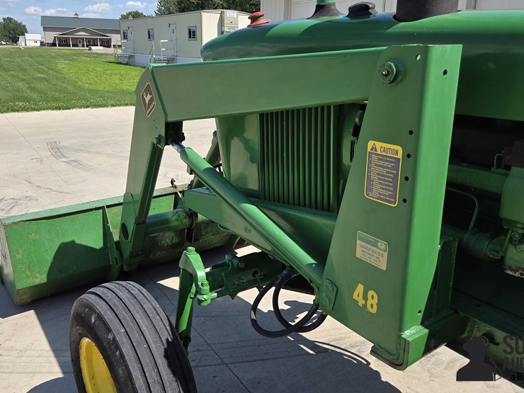 john-deere-4020-image-17