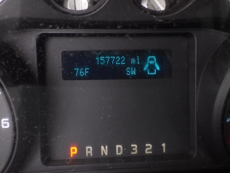 2013-ford-f550-image-25