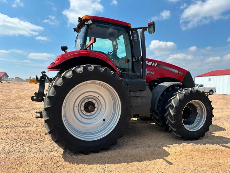2015-case-ih-magnum-315-image-4