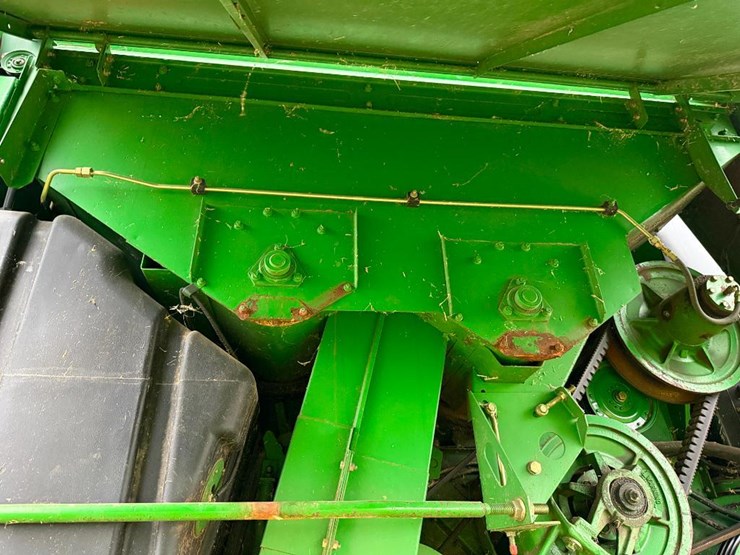 1994-john-deere-9500-image-25