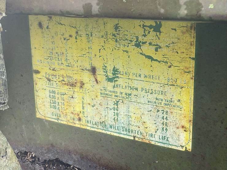 john-deere-620-image-39