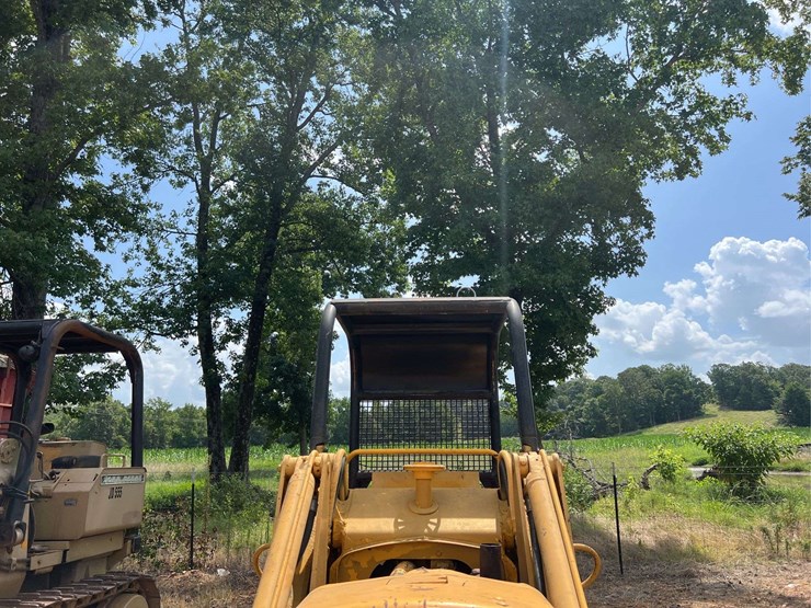 deere-350b-image-10