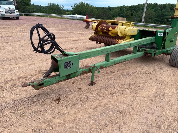 john-deere-3950-image-9