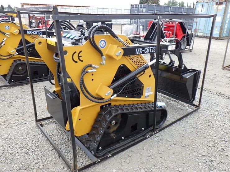 2025-agt-mx-crt23-skid-steer-tracked-loader-image-3