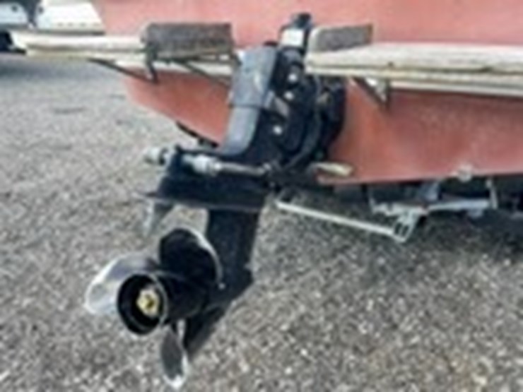#6340-•-century-22'-boat-(no-title)-image-13