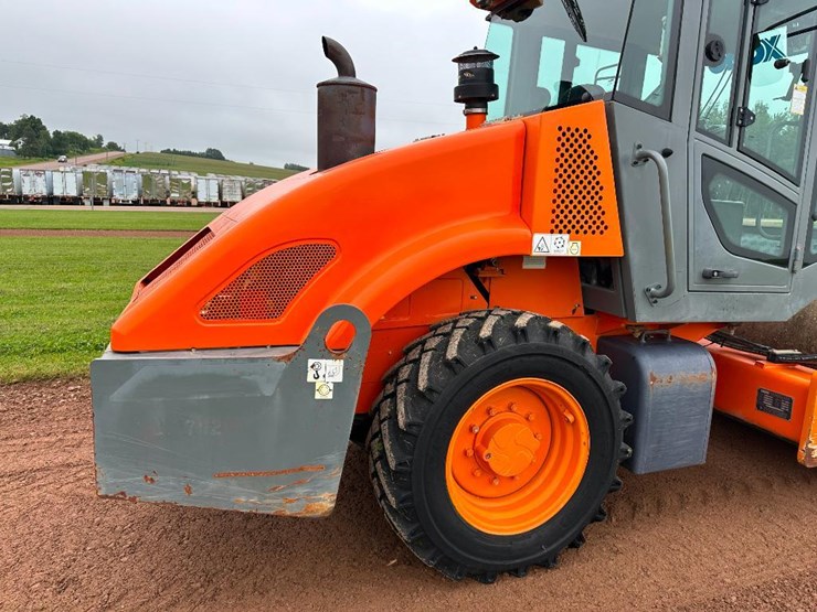 2018-xcmg-cv83pd-image-18
