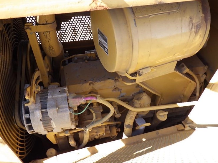 2001-caterpillar-d5m-xl-image-22