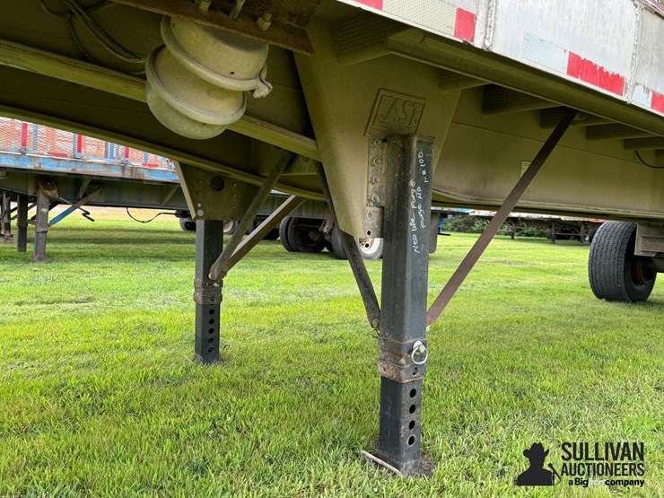 1987-east-t/a-spread-axle-side-dump-sugar-beet-trailer-image-9