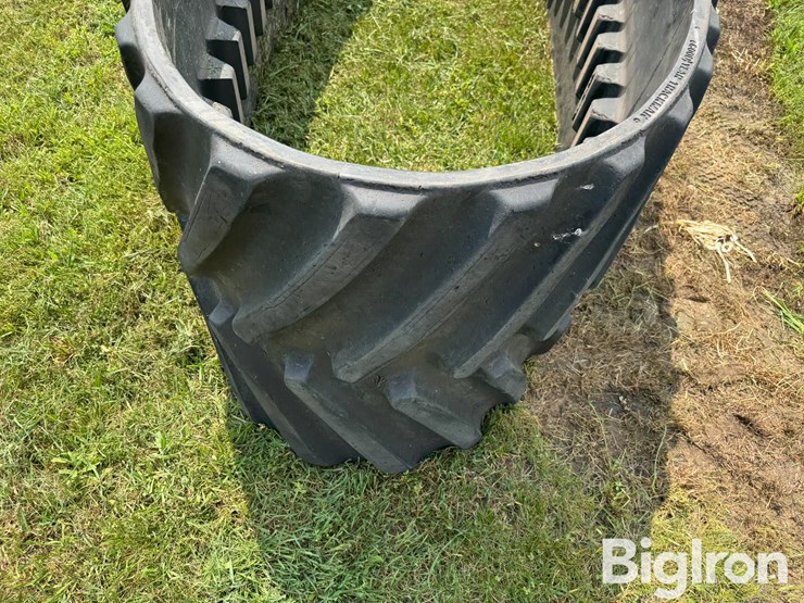goodyear-30"-quad-track-track-image-10