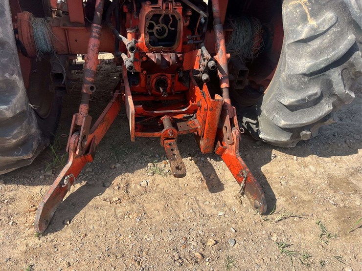 case-451-cab-tractor-w/-loader-*inop-image-15
