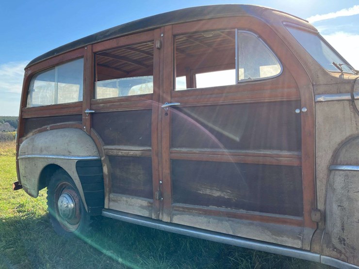original-1948-ford-woody-image-24