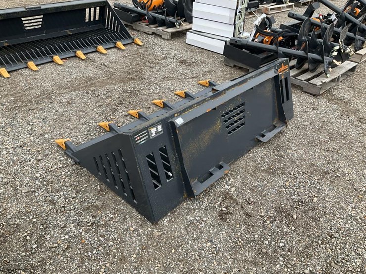 #1391-•-66"-skid-steer-rock-bucket-image-4