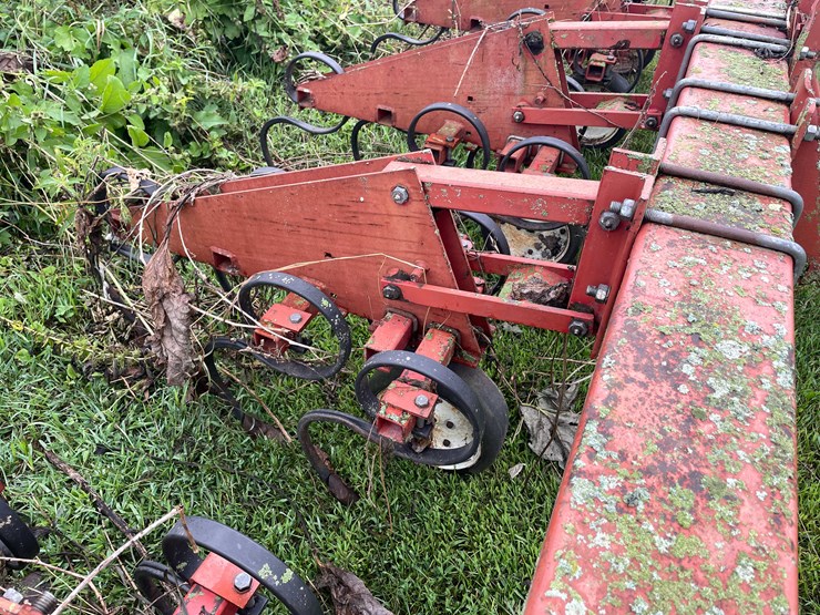 #7461-•-miller-row-crop-cultivator-image-6