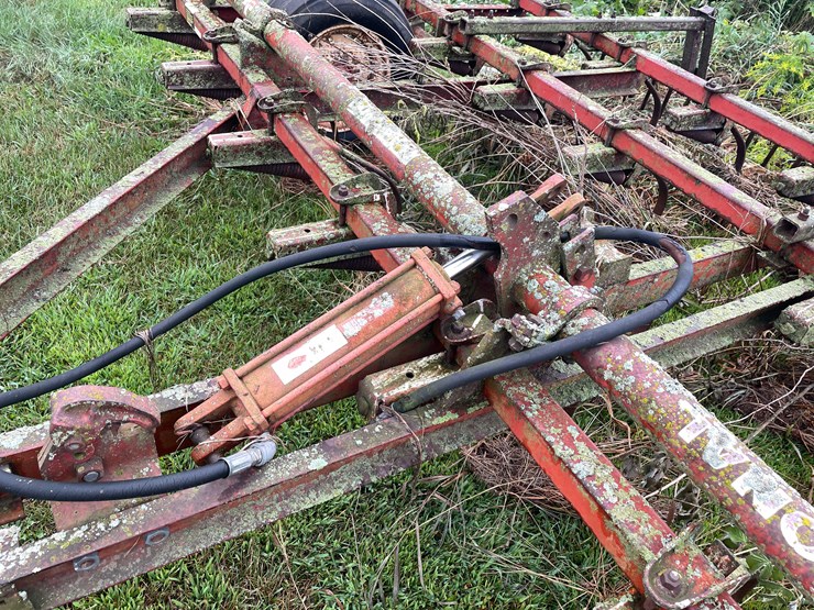 #7453-•-international-harvester-pull-behind-rake-and-cultivator-image-14