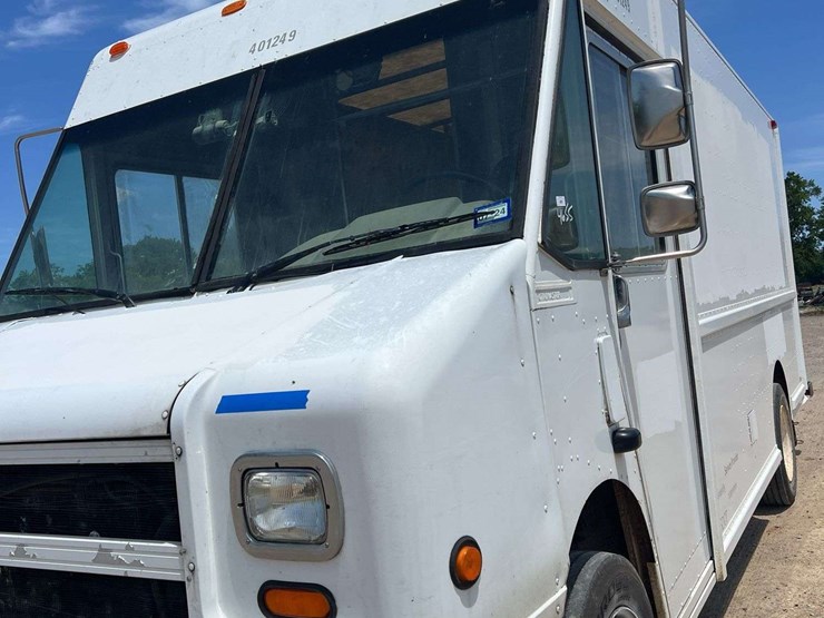2000-freightliner-s/a-box-truck-image-9