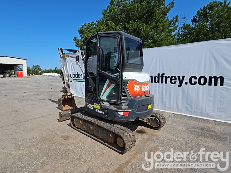 2021-bobcat-e35-image-3