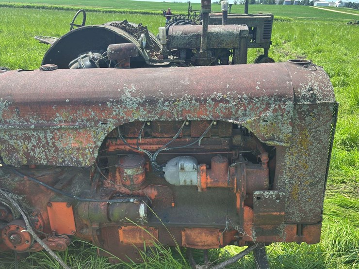ji-case-tractor-image-14