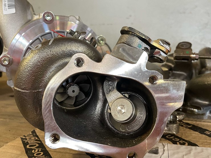#2131-•-(2)-alfa-romeo-turbos-(pr3)-image-7