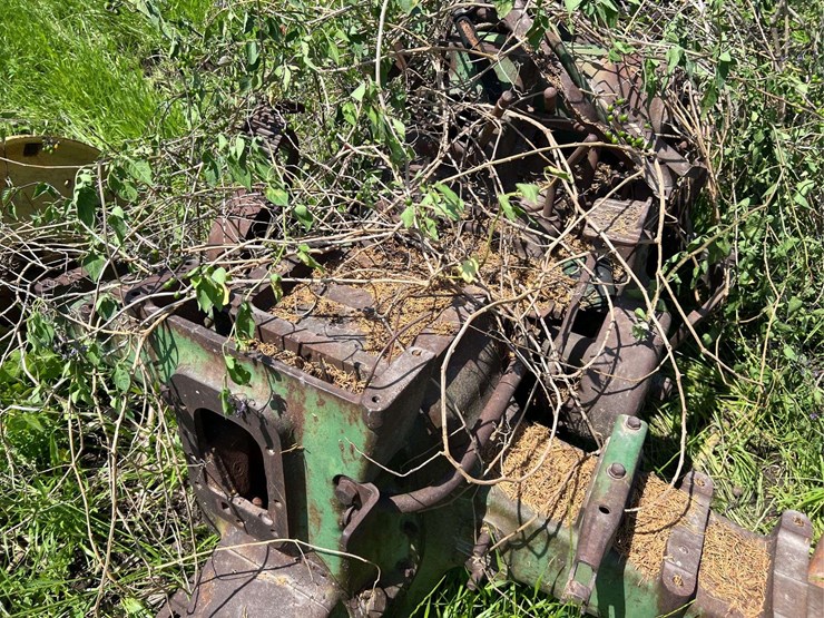 john-deere-model-70-image-26