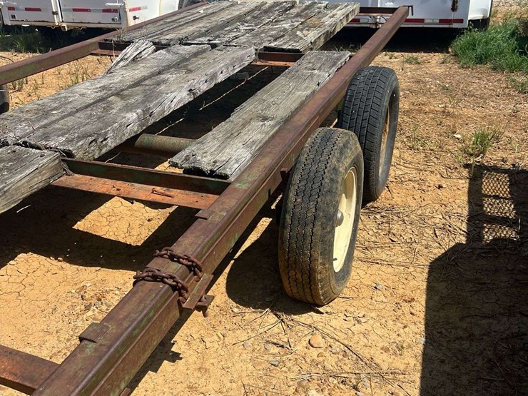 28'-john-deere-donahue-t/a-equipment-trailer-image-8
