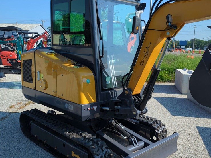 28-hp---cfg-industrial-mini-excavator-enclosed-cab---my50r--(2025)-image-7