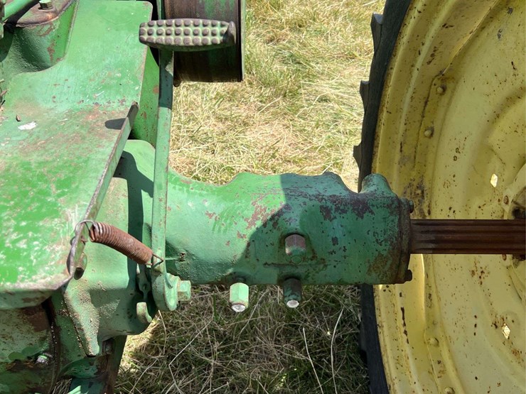 1942-john-deere-h-image-39