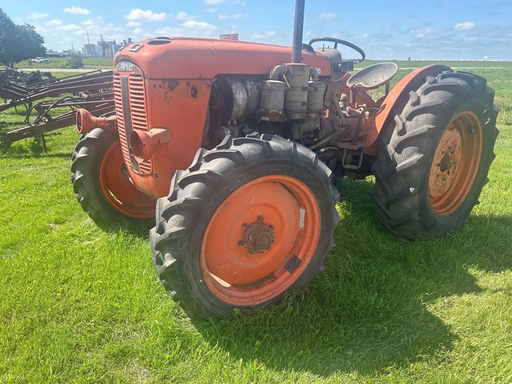 same-480-tractor-image-1
