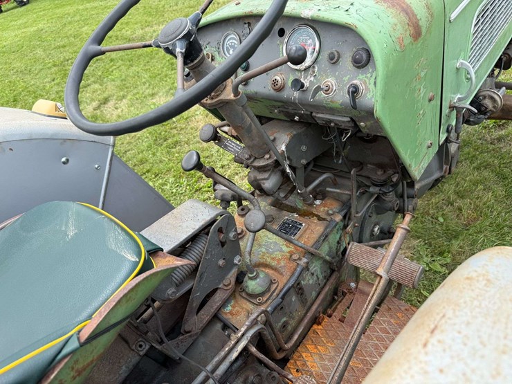 fendt-favorit-3-mfwd-image-26
