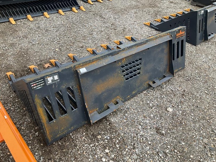 #1392-•-72"skid-steer-rock-bucket-image-3