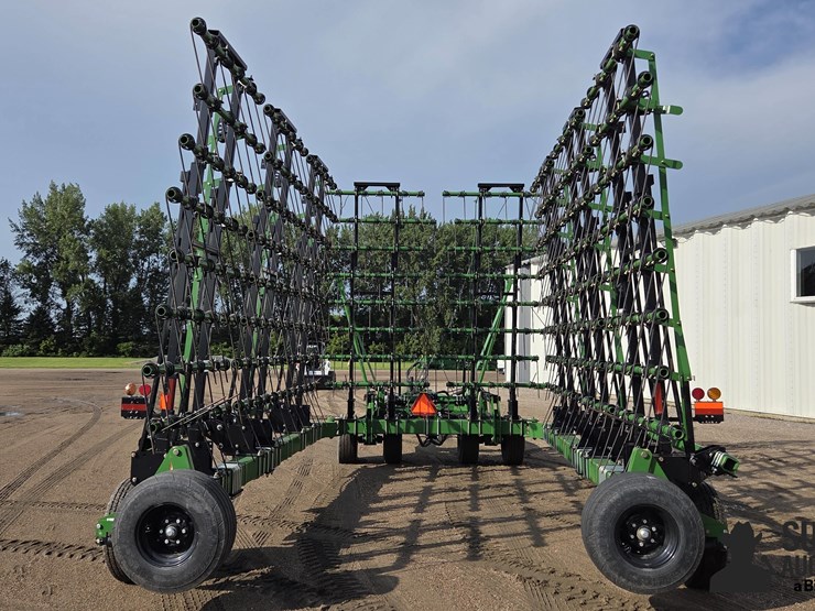 summers-sh3960-48'-super-harrow-image-6