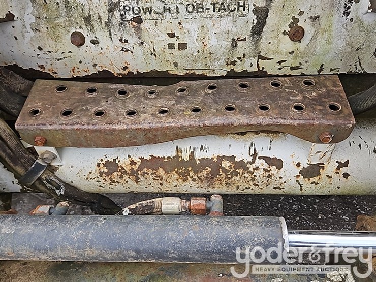 2007-bobcat-t300-image-33