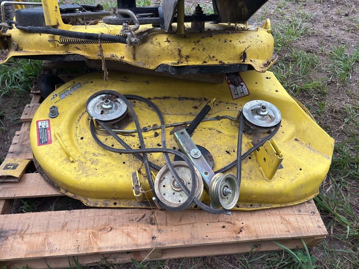 john-deere-x300-image-83