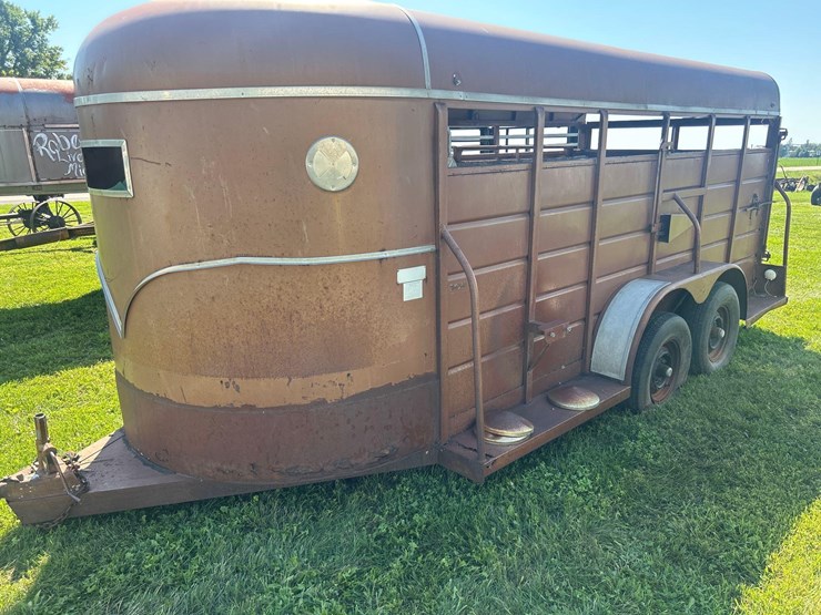 ww-stock-trailer-image-2
