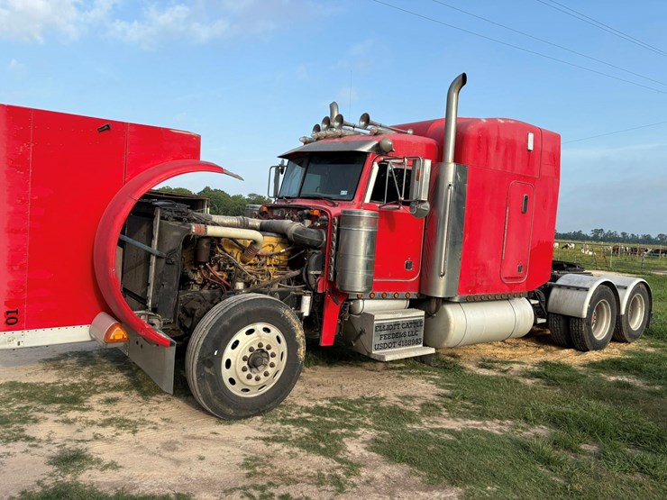 #2203-•-2000-379-ex-peterbilt-image-2