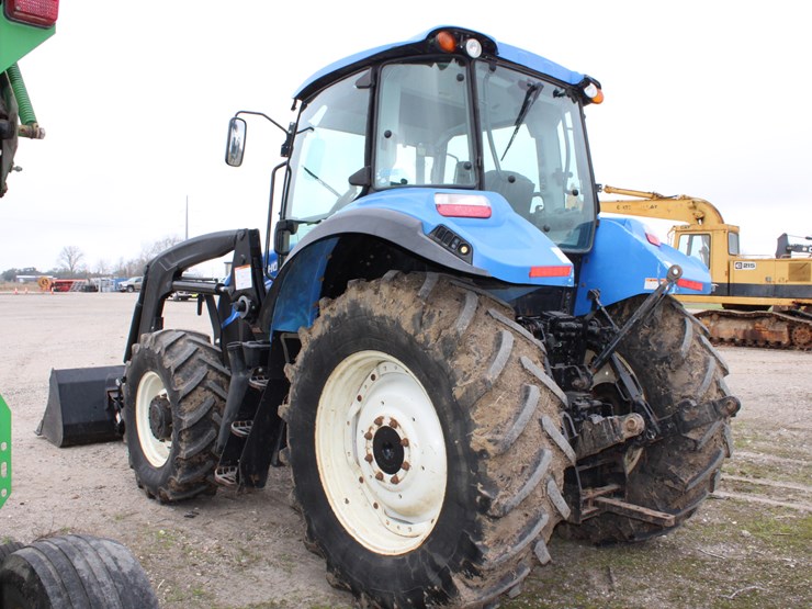 2015-new-holland-t5.105-image-4