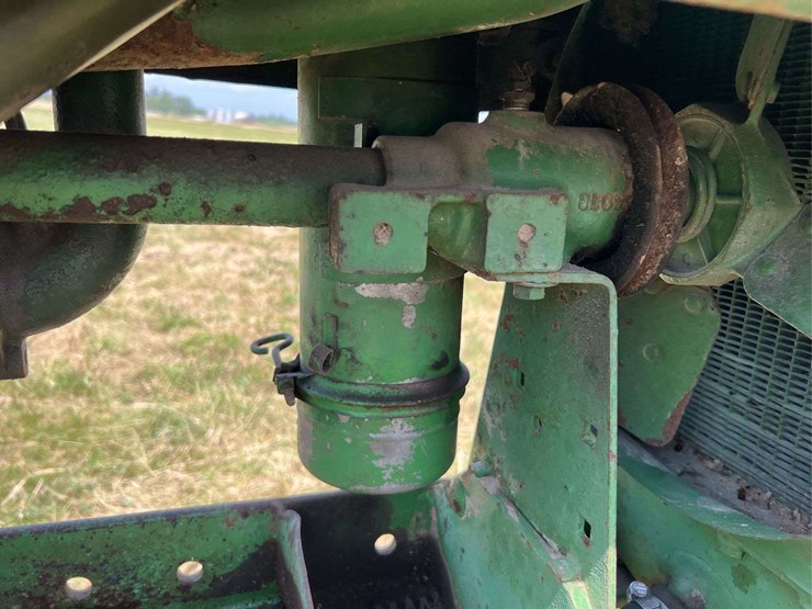 1942-john-deere-h-image-24