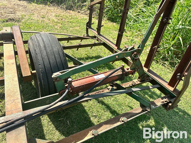unverferth-mccurdy-harogator-image-12