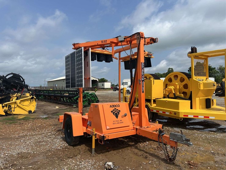 s/a-trailer-mounted-traffic-light-image-5