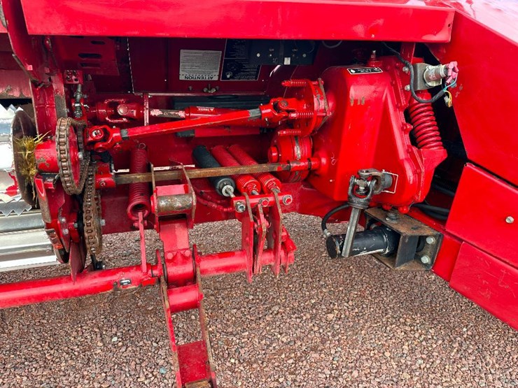 2013-new-holland-fp230-image-19