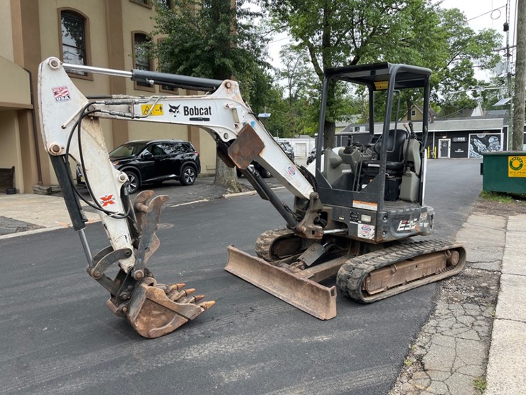 2019-bobcat-e35-image-3