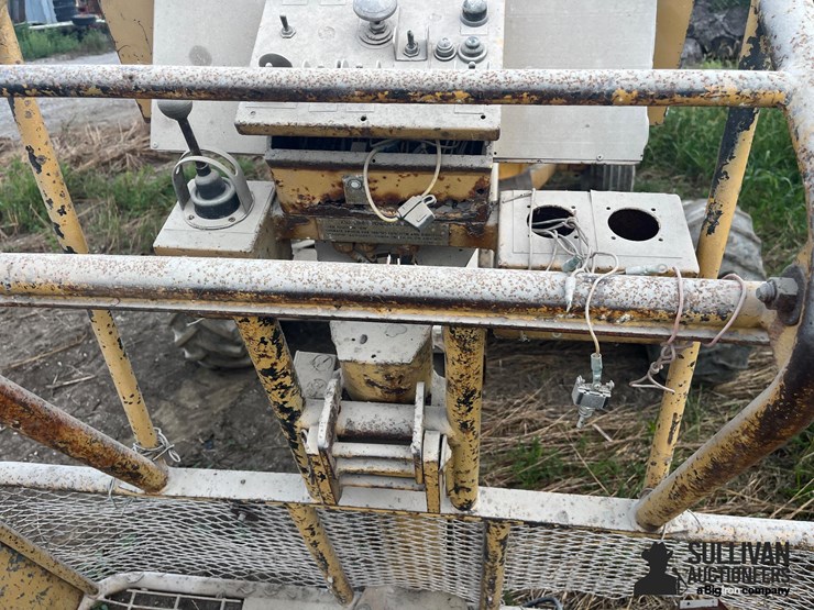 jlg-40-boom-lift-image-11