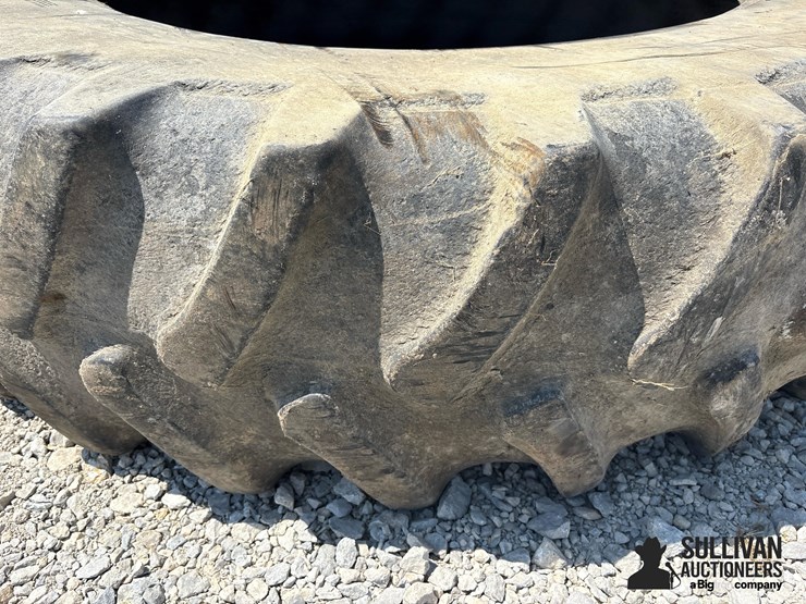 firestone-18.4-r46-tires-(bid-per-unit)-image-18