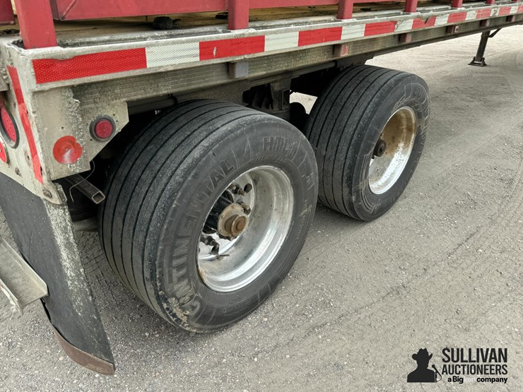 1979-city-t/a-side-dump-sugar-beet-trailer-image-16